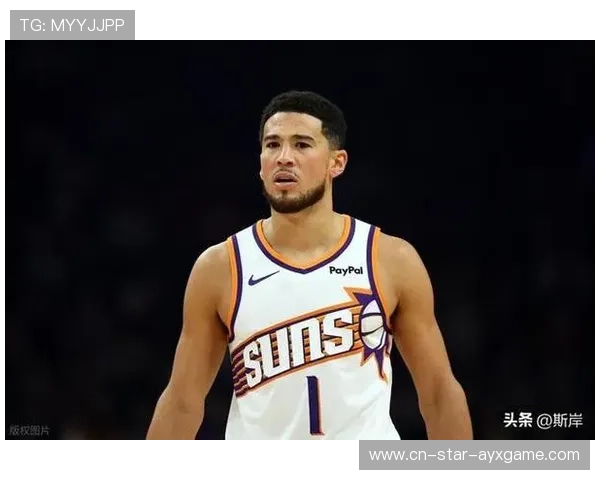 布克在外线连发火力,凤凰得到宝贵优势